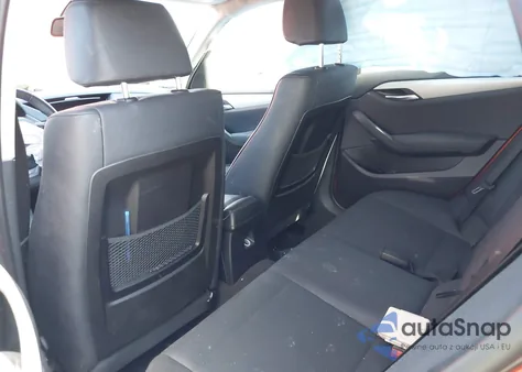 2015 BMW X1 Sdrive28I z USA, uszkodzony, nr VIN WBAVM1C53FV318114